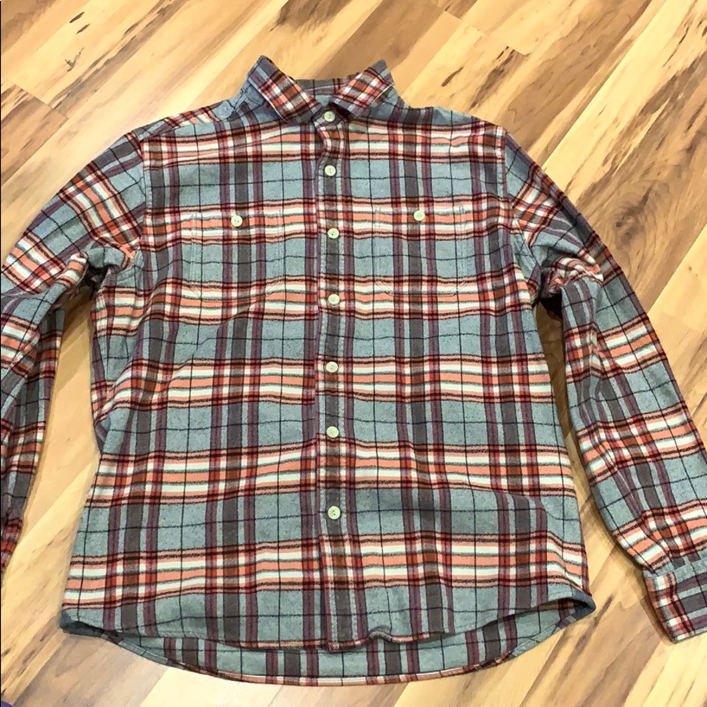Size M Mens Flannel